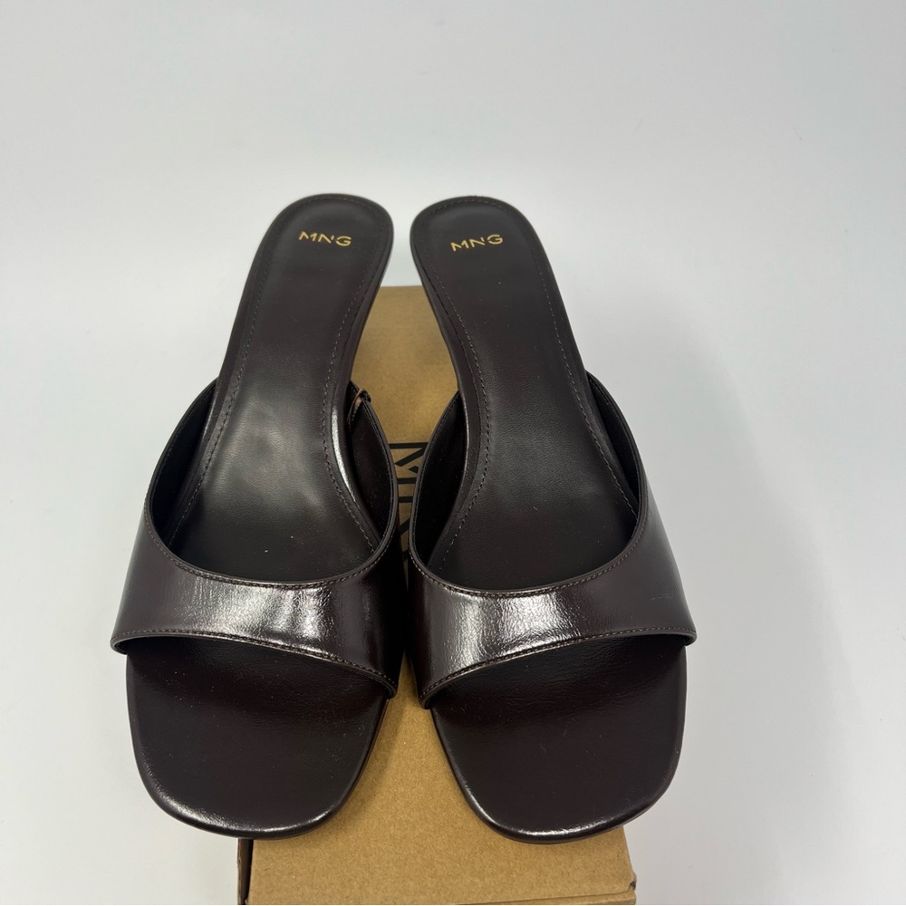 Mango Kitten Heeled Sandals
Size 9.5 - Picture 4 of 9